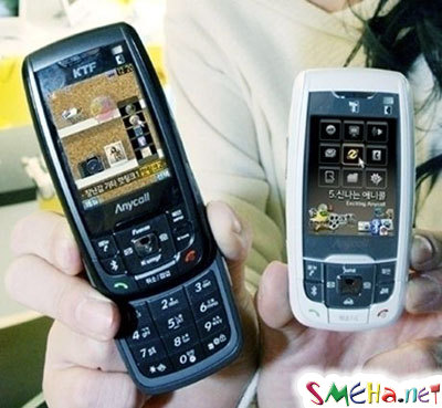 Samsung SCH-V960: первый мобильный с оптическим джойстиком